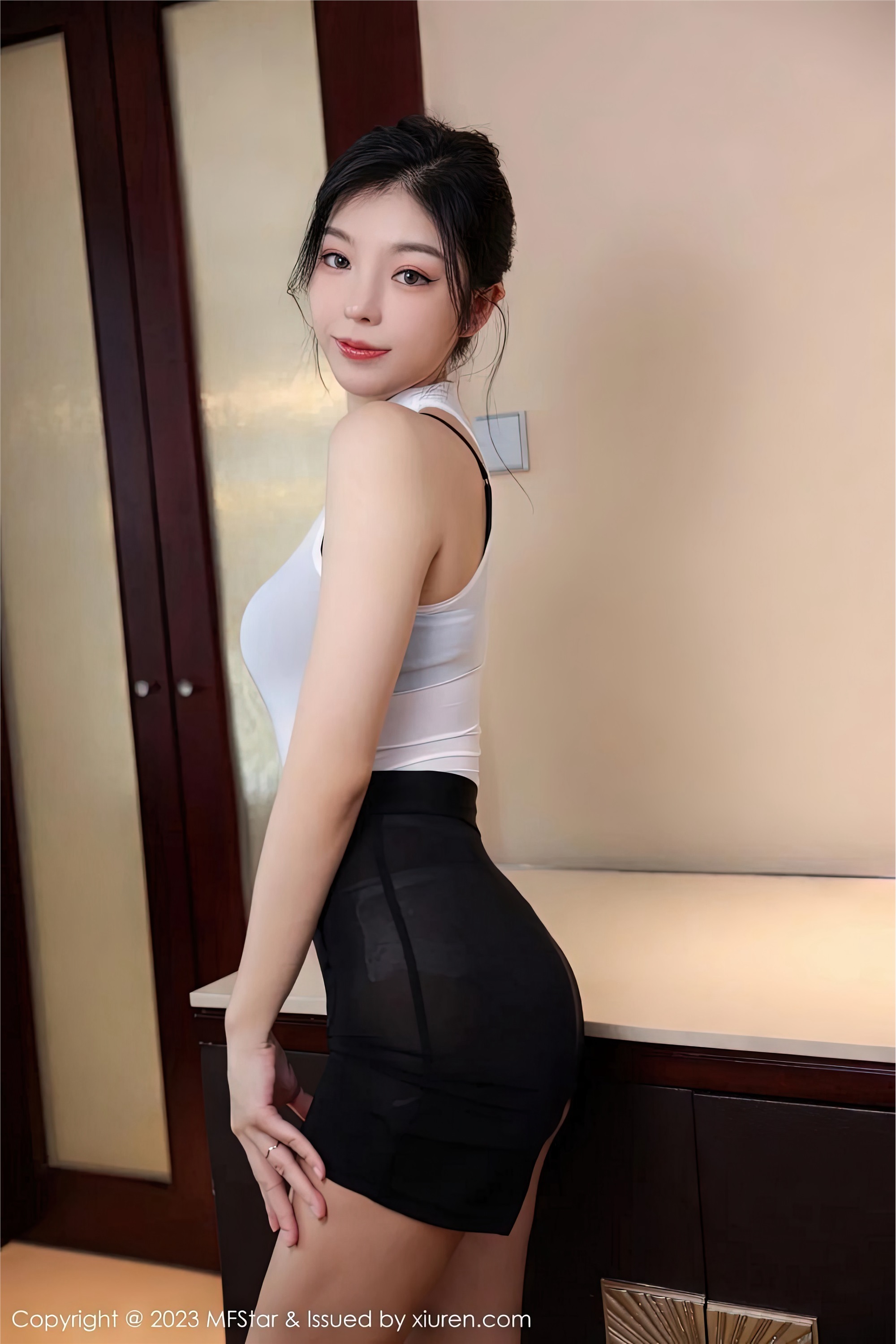 MFStar模范学院 2023.02.06 VOL.584 人间荒糖